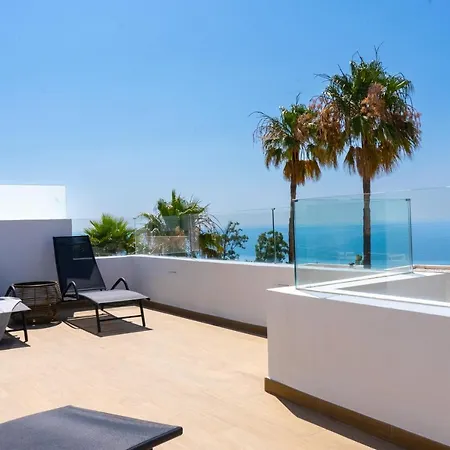 4 Bed Residential Palm C1 Hotel 3*
