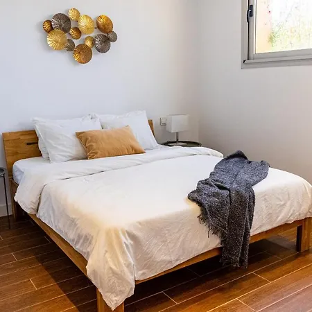 4 Bed Residential Palm C1 3*